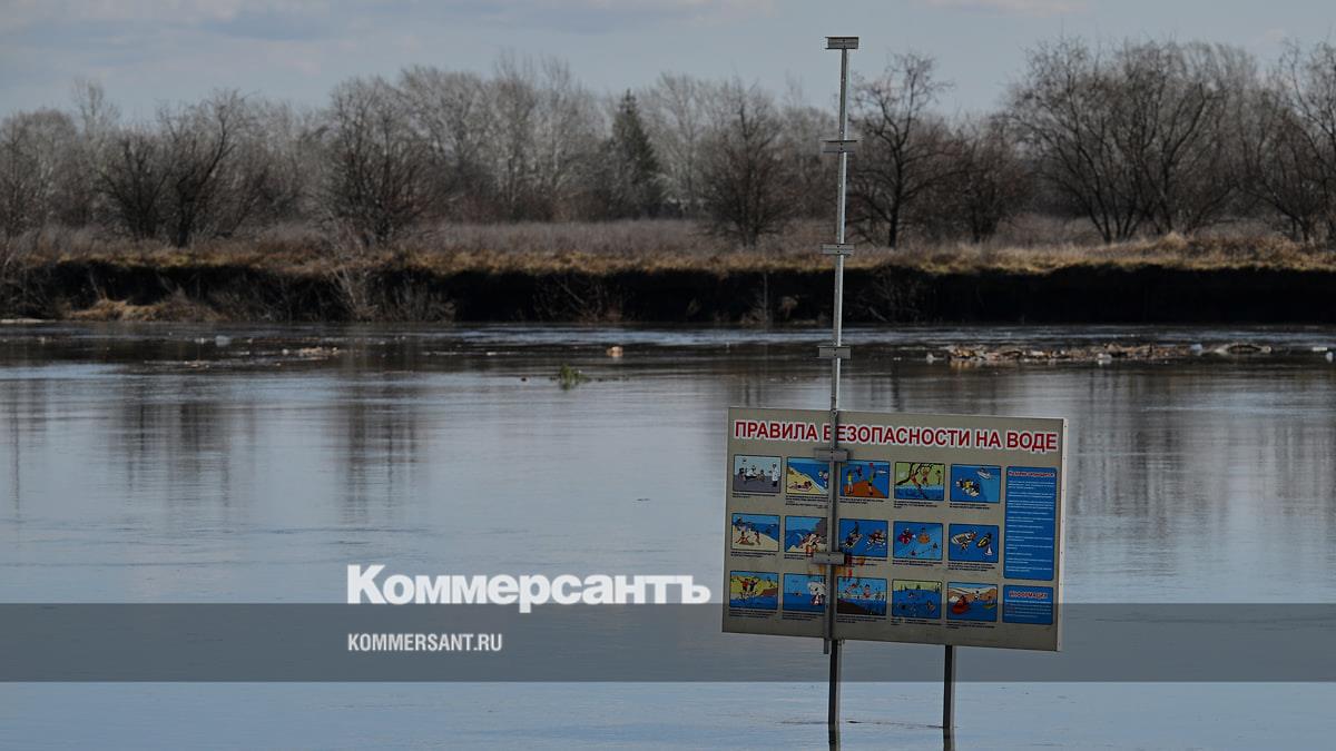 Власти призвали жителей Кургана эвакуироваться из-за колоссального объема  воды – Коммерсантъ