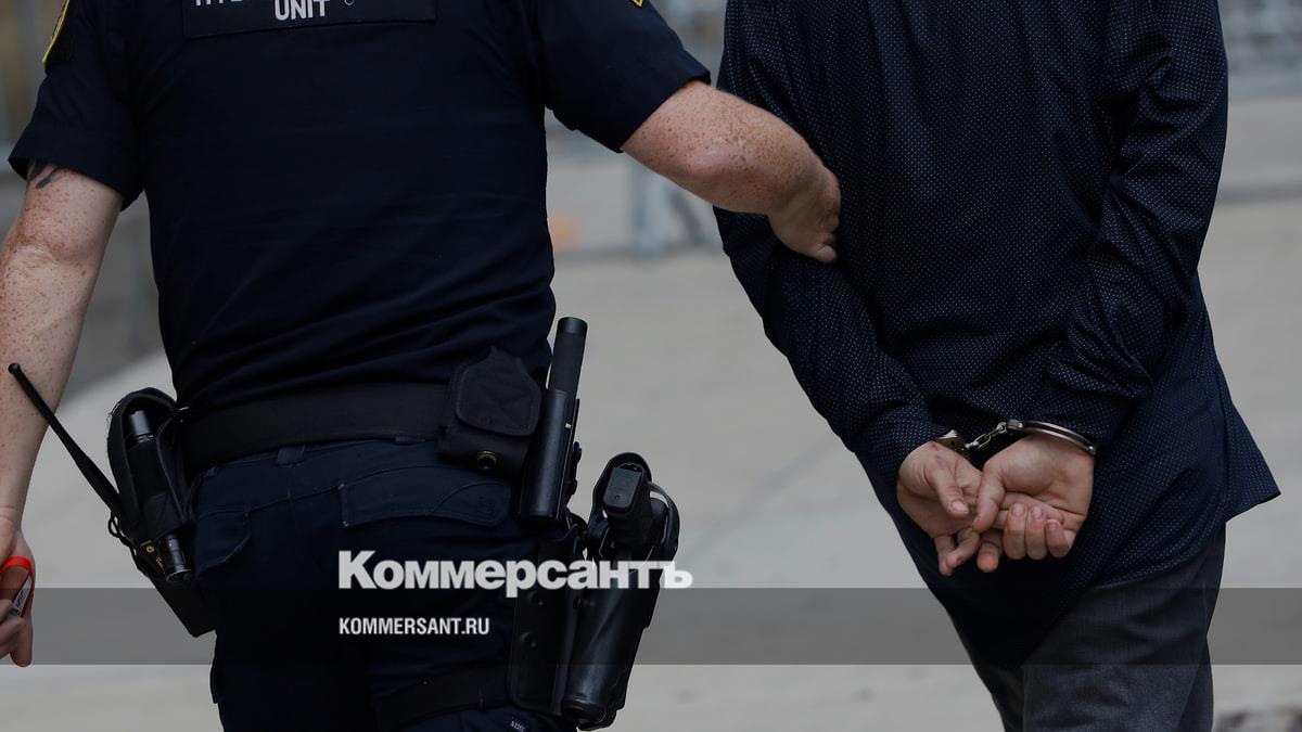 www.kommersant.ru