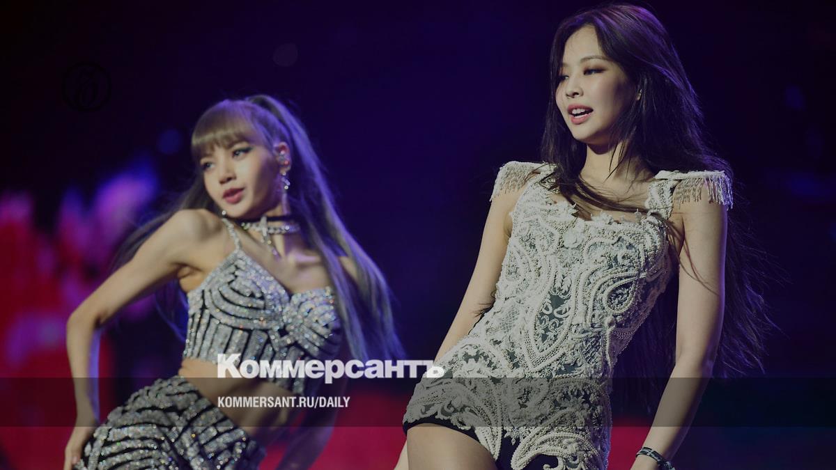 Песни вышли из группы // Солистки Blackpink выпустили сольные альбомы