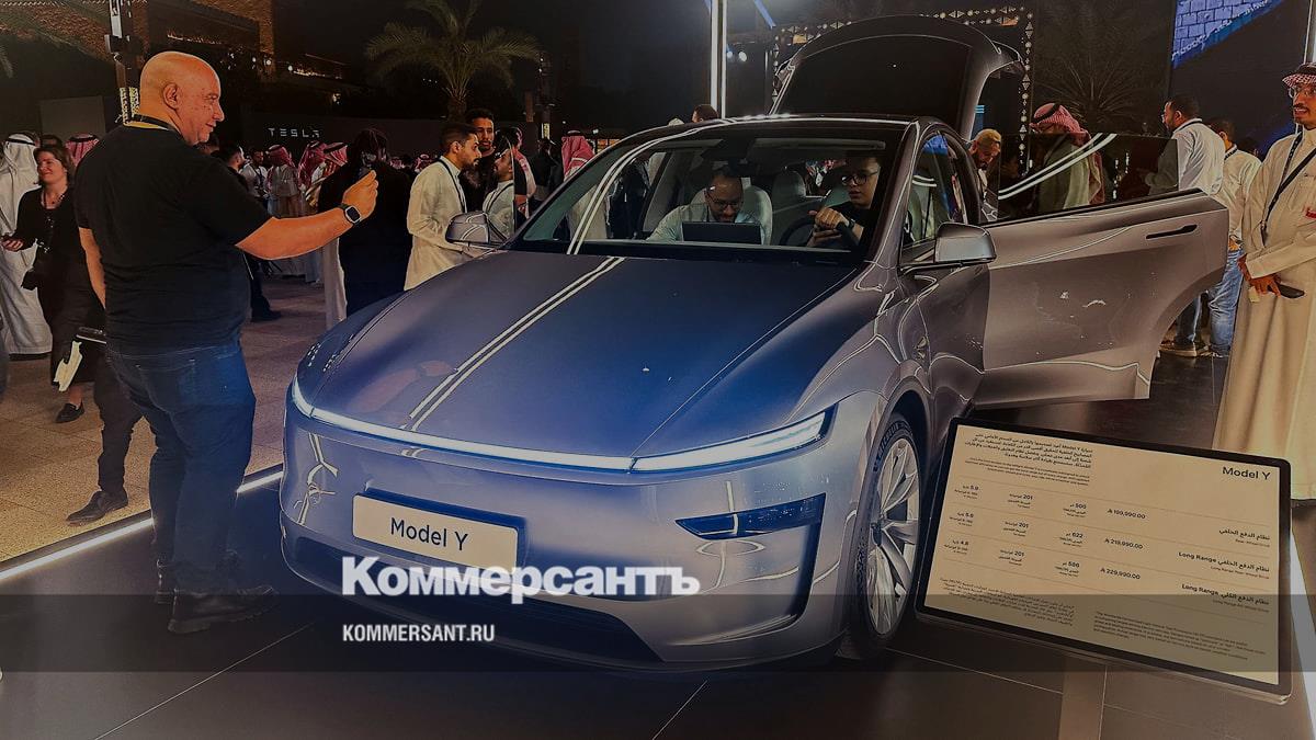 Tesla откладывает запуск нового бюджетного электромобиля