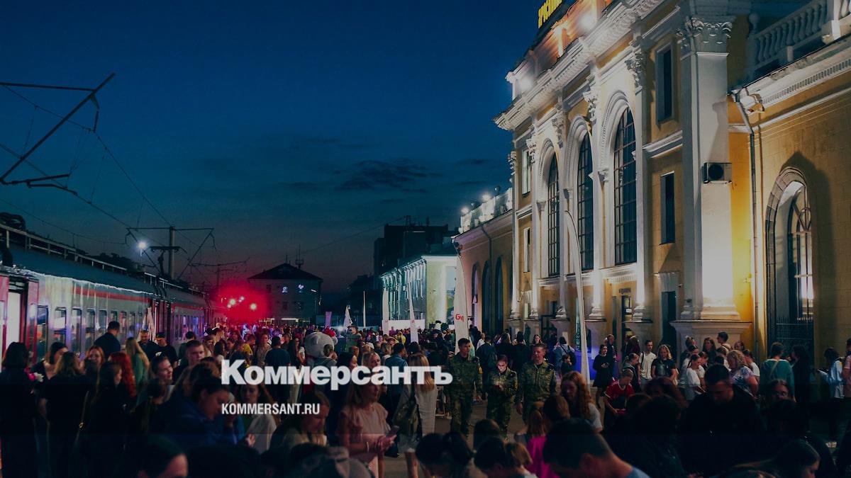 «Ночь в электричке» возвращается в Ярославль: незабываемый вечер развлечений на вокзале!