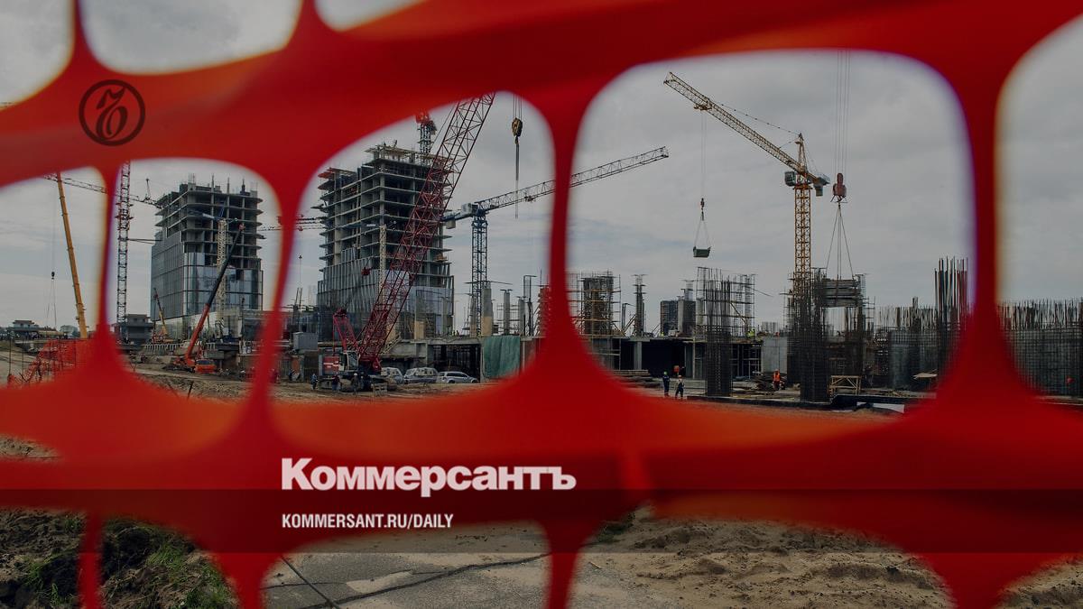 Михаил Мишустин поручил проработать меры поддержки рынка жилья