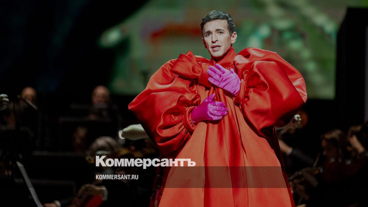 Американец повысил голос // Оперное шоу Энтони Рот Костанцо в Palais Garnier