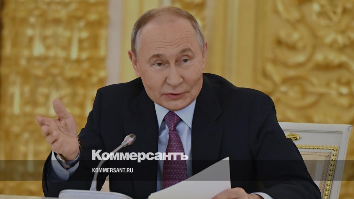 Путин призвал кардинально сократить нелегальную занятость в России