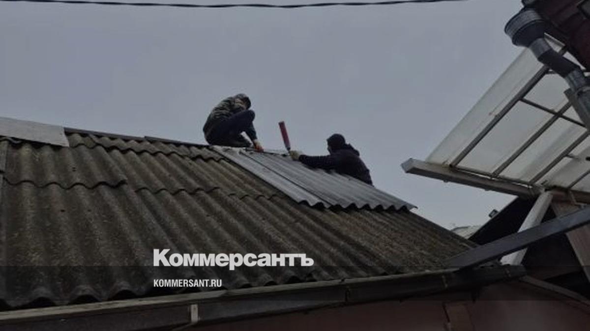 Шторм повредил три здания в Ростове-на-Дону