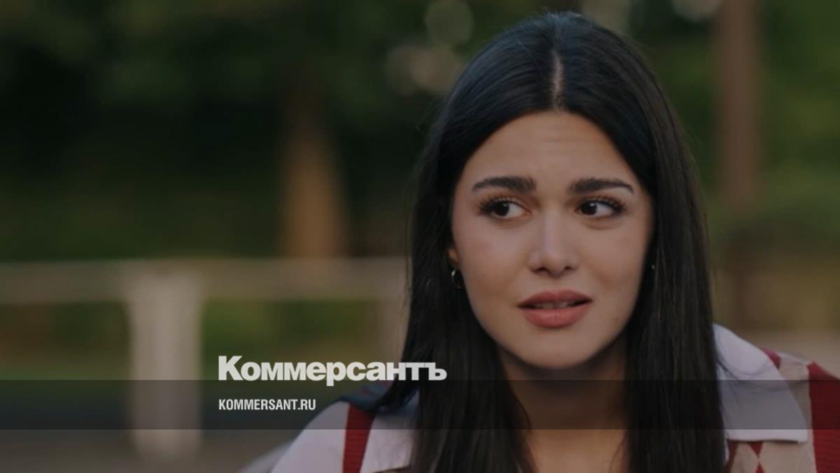 В Турции по делу о наркотиках задержали актрису Алейну Бозок из «Зимородка»