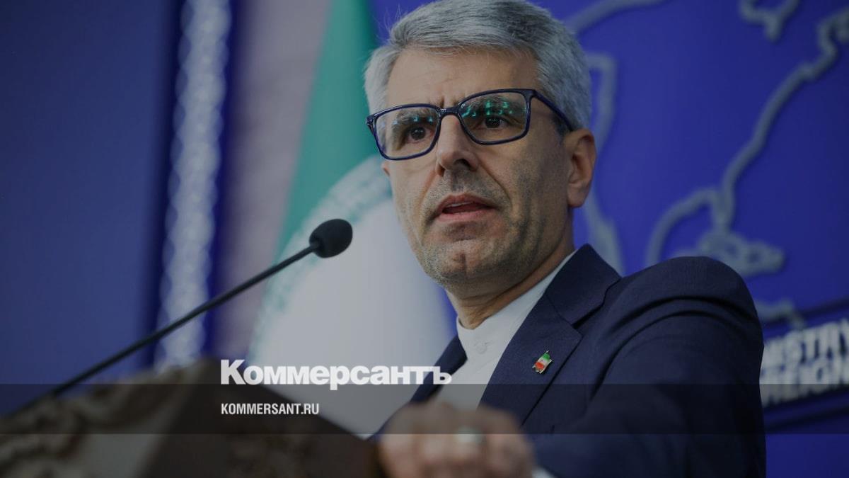 МИД Ирана исключил передачу обогащенного урана другим странам