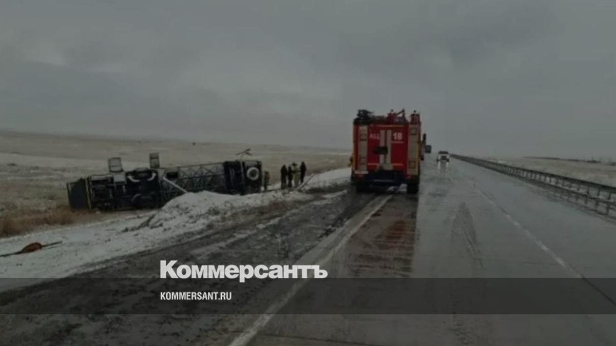 В ДТП с автобусом в Забайкалье погиб пассажир, госпитализированы 14 человек