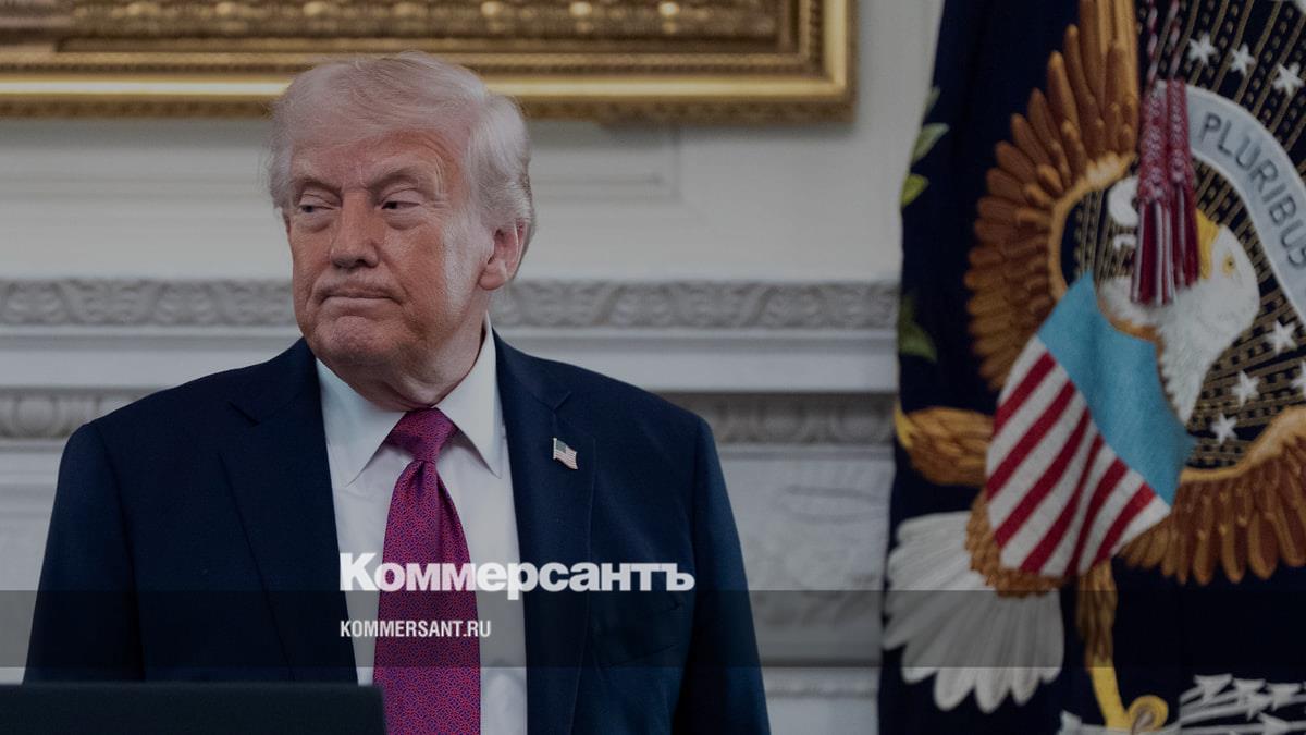 Axios: Трамп продлил перемирие с Ираном, ожидая ответа Хаменеи