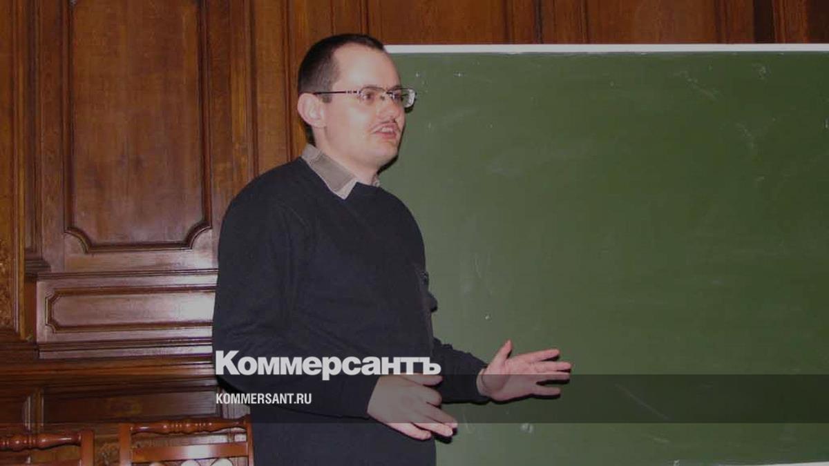 Парижская прокуратура отказалась подтверждать ордер на арест брата Павла Дурова