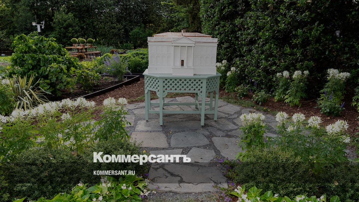 Мелания Трамп развела в Белом доме пчел