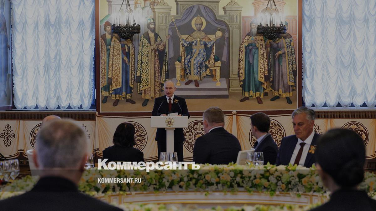 Путин: Россия никогда не делила победу на свою и чужую