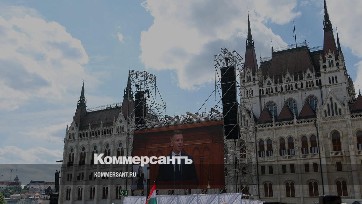 Петер Мадьяр призвал президента Венгрии немедленно уйти в отставку