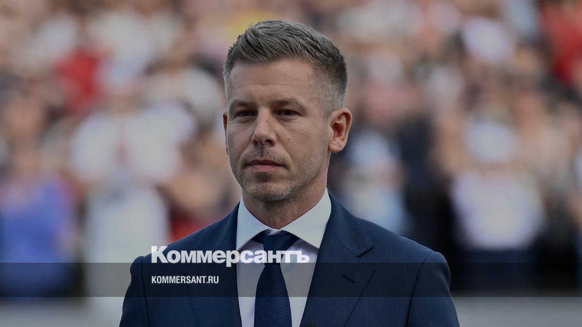Члены правительства Мадьяра отказались фотографироваться с президентом Венгрии // Президент Венгрии подписал указ о назначении правительства премьера Мадьяра