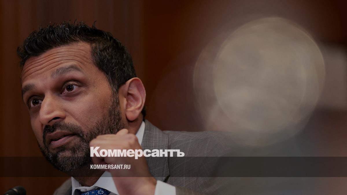 Глава ФБР согласился пройти тест на алкогольную зависимость