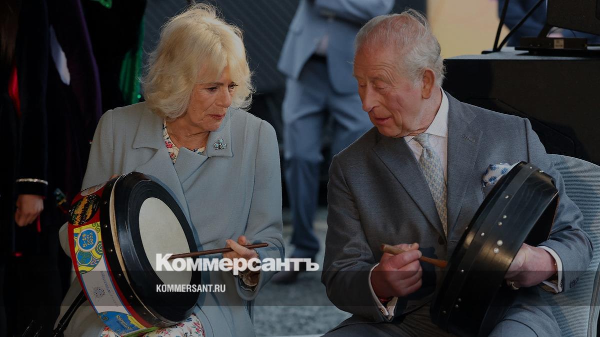 Король Карл III и королева Камилла в Белфасте сыграли на бубнах и взяли урок хип-хопа