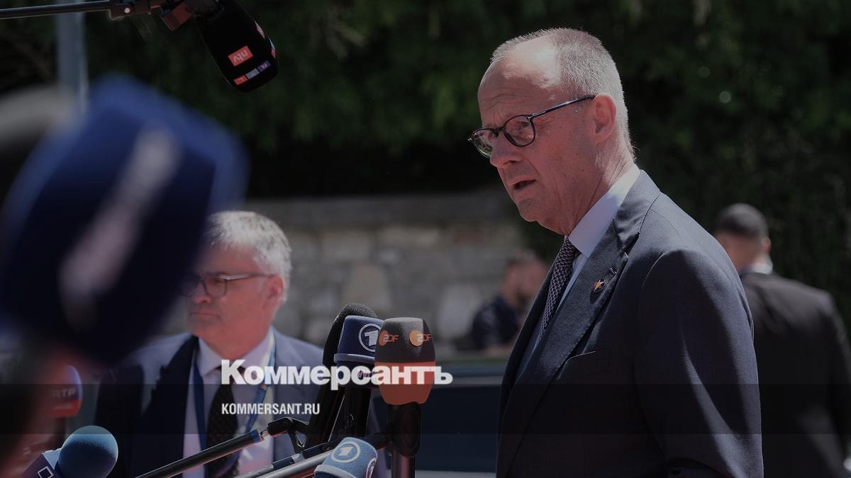 Мерц сообщил о готовности к переговорам по Украине с Россией