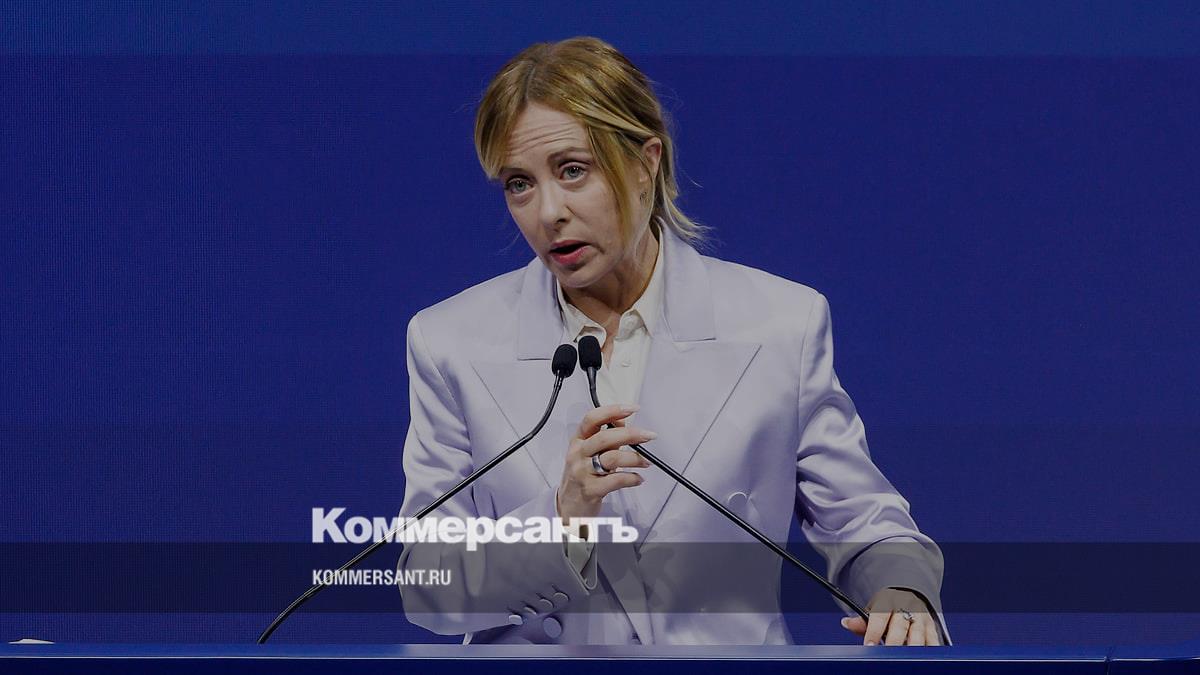 Аппарат премьер-министра Италии устроил забастовку из-за огр