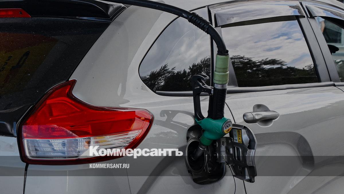 Правительство разрешило оборот бензина Евро-3 до конца года