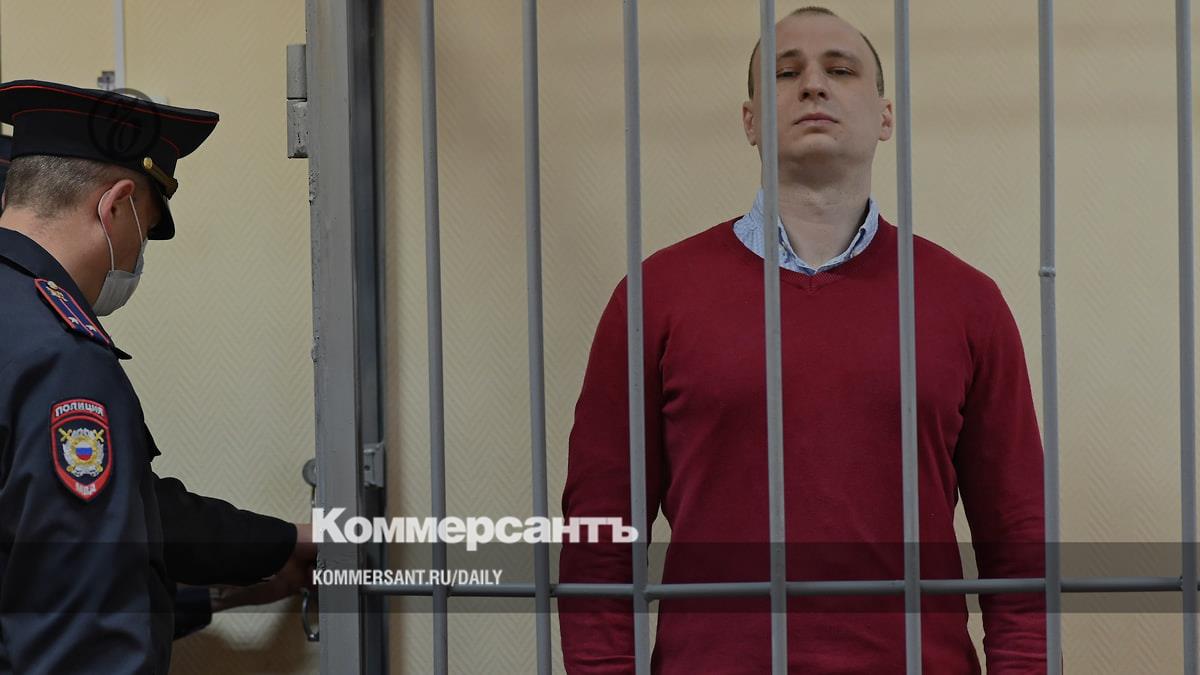 Россия помиловала и выслала в США американца, осуждённого за драки с силовиками