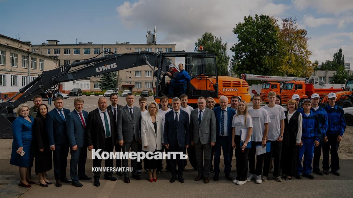 В Чувашии за 130 млн рублей открыли транспортный кластер «Профессионалитета»