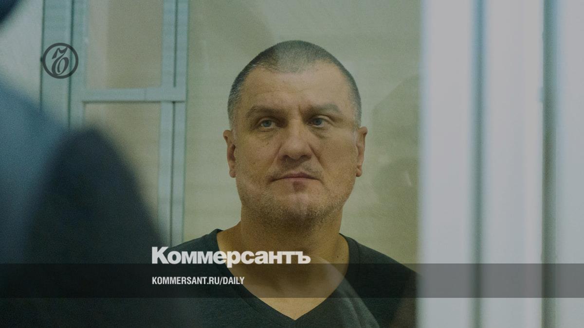 Экс-пресс-секретарь полиции Петербурга пойдет под суд за платные утечки журналистам