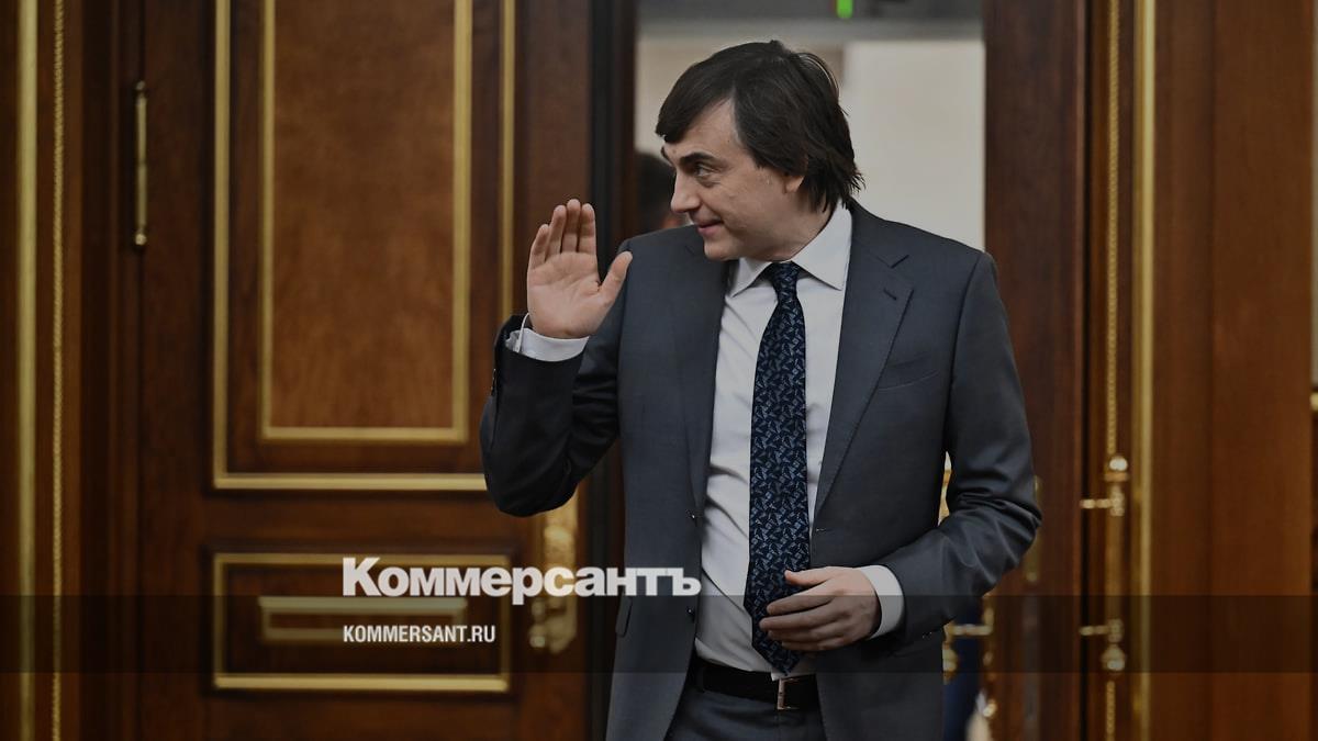 Минпросвещения разрешило старшеклассникам учиться без углублённых предметов
