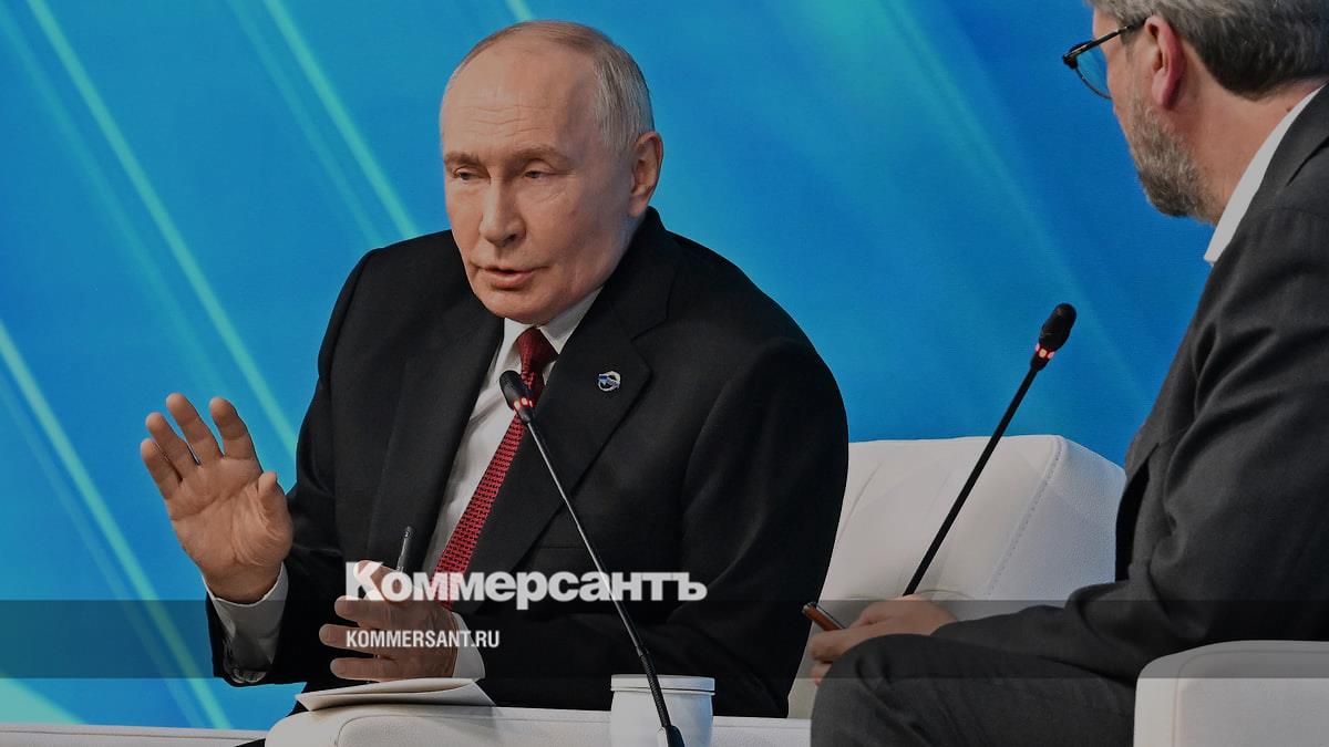 Сообщается: Путин оценил ущерб от ударов по российским НПЗ в 1% ВВП