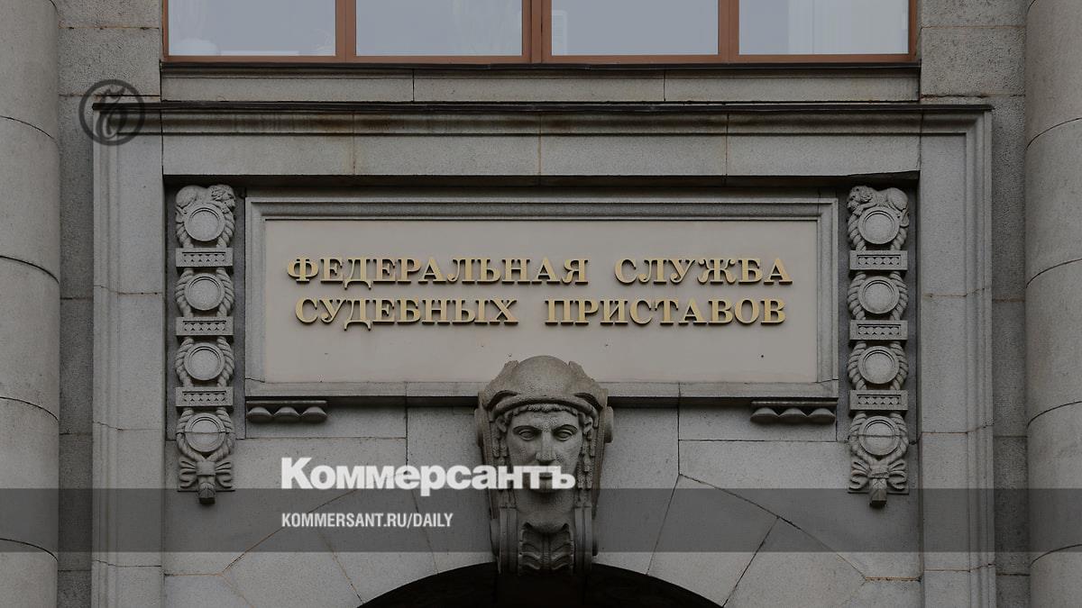 Банки не справляются с миллионными запросами приставов и просят ЦБ вмешаться