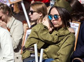 Акция 'Бессмертный полк' приуроченная к 73 годовщине Победы в Великой Отечественной войне в Казани
