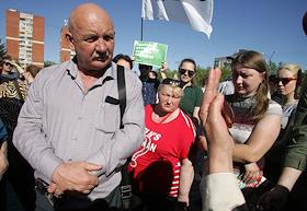 Митинг несогласных с начислениями за теплоснабжение в жилых домах автозаводского района
