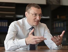 Генеральный директор УК 'Росводоканал' Антон Михальков во время интервью