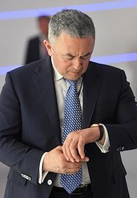 Председатель правления банка «Возрождение» Марк Нахманович