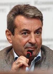 Генеральный директор компании 'СТ Девелопмент' Шалва Чигиринский в конференц-зале ИД 'КоммерсантЪ'.
