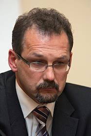 П/к на тему: 'Перспективы развития научно-проектного комплекса РАО 'ЕЭС России' в свете решения задач повышения надежности объектов электросетевого хозяйства' в павильоне N69 ВВЦ