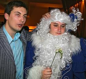 Заседание клуба поющих политиков в ресторане 'Шоколад'