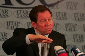 П/к министра регионального развития РФ Владимира Яковлева на тему: 'ЖКХ и строительство в России: итоги 2006 г. Перспективы 2007 г.', в ИТАР-ТАСС