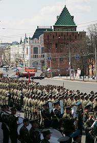 Репетиция парада победы на центральной площади города