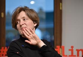 Открытый фестиваль искусств 'Черешневый лес'. Выставка современного искусства ГУМ-Red-Line в ГУМе. Public talk 'Венецианская биеннале: русский взгляд' в галерее ГУМ-Red-Line