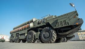Репетиции военногоа парада, посвященного 74-й годовщине Победы в Великой Отечественной войне, в Санкт-Петербурге