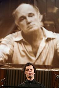 В большом зале консерватории, в день рождения Святослава Рихтера, будет исполнен 'Реквием' Верди. Дирижер Теодор Курентзис