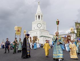 Крестный ход в День Казанской иконы Божьей матери