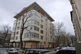 Съемка для журнала Forbes. Дома по адресам ул.Бахрушина, д.19 и Б.Афанасьевский переулок, д.30.
