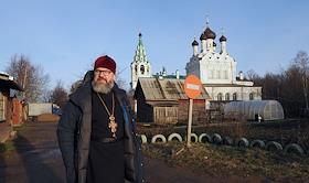 Граница России с Эстонией в районе Кренгольмской мануфактуры. Район Парусинка и Святотроицкий храм