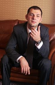 Лаврентий Губин - пресс-секретарь компании 'Шторм Интернэшнл'