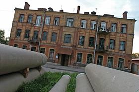 Дом на Эсперова, 7 на Крестовском острове предназначен для сноса – на его месте планируется построить административно-хозяйственный комплекс для Конституционного Cуда