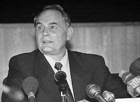 Министр атомной промышленности России