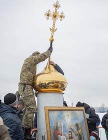 Праздник Крещения Господня митрополит Санкт-Петербургский и Ладожский  Варсонофий освятил воды Невы