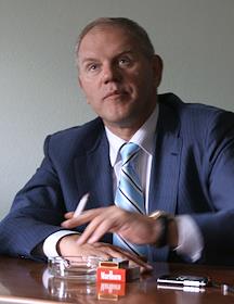 Андрей Крайний - руководитель Федерального агентства
по рыболовству в здании ИД 'КоммерсантЪ'