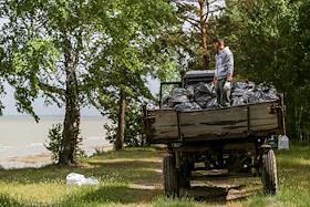 Экологический волонтёрский выезд по очистке мест массового отдыха в Караканском бору, Новосибирской области